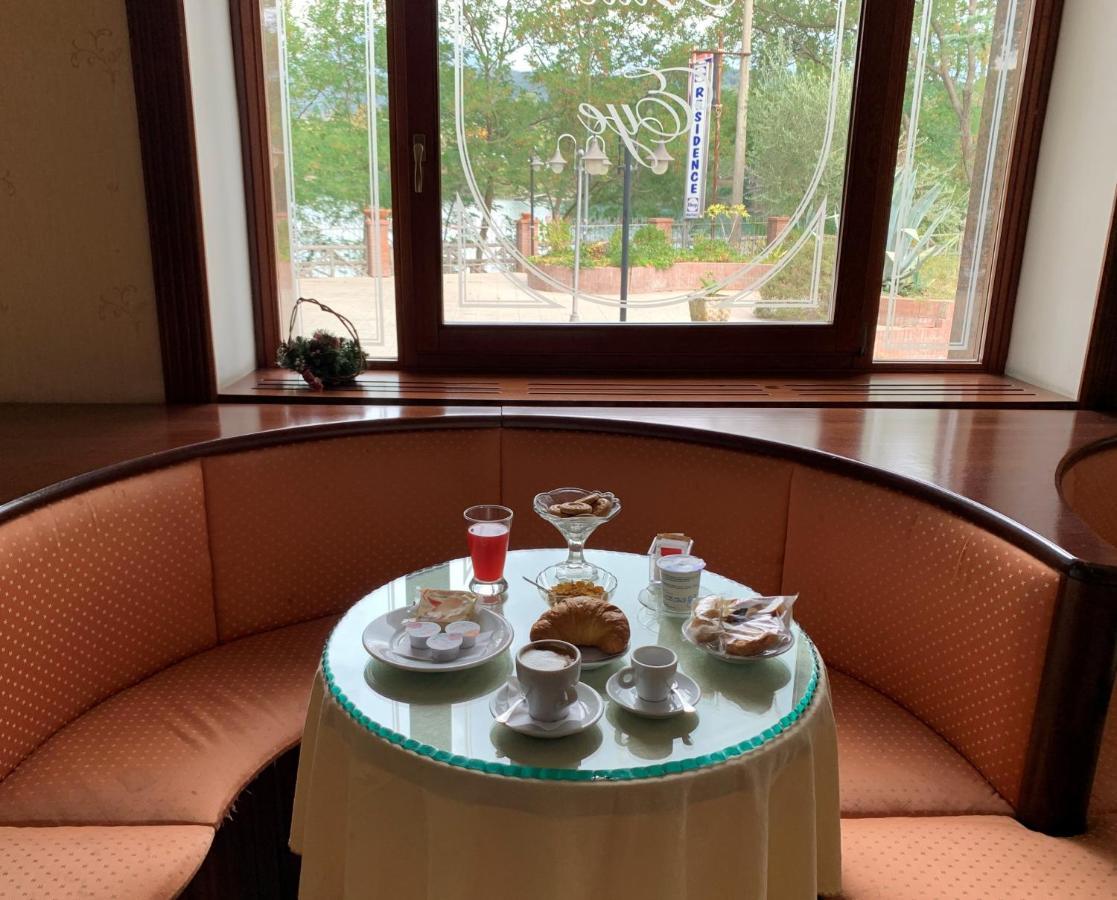 Hotel Del Lago Telese Terme Екстер'єр фото
