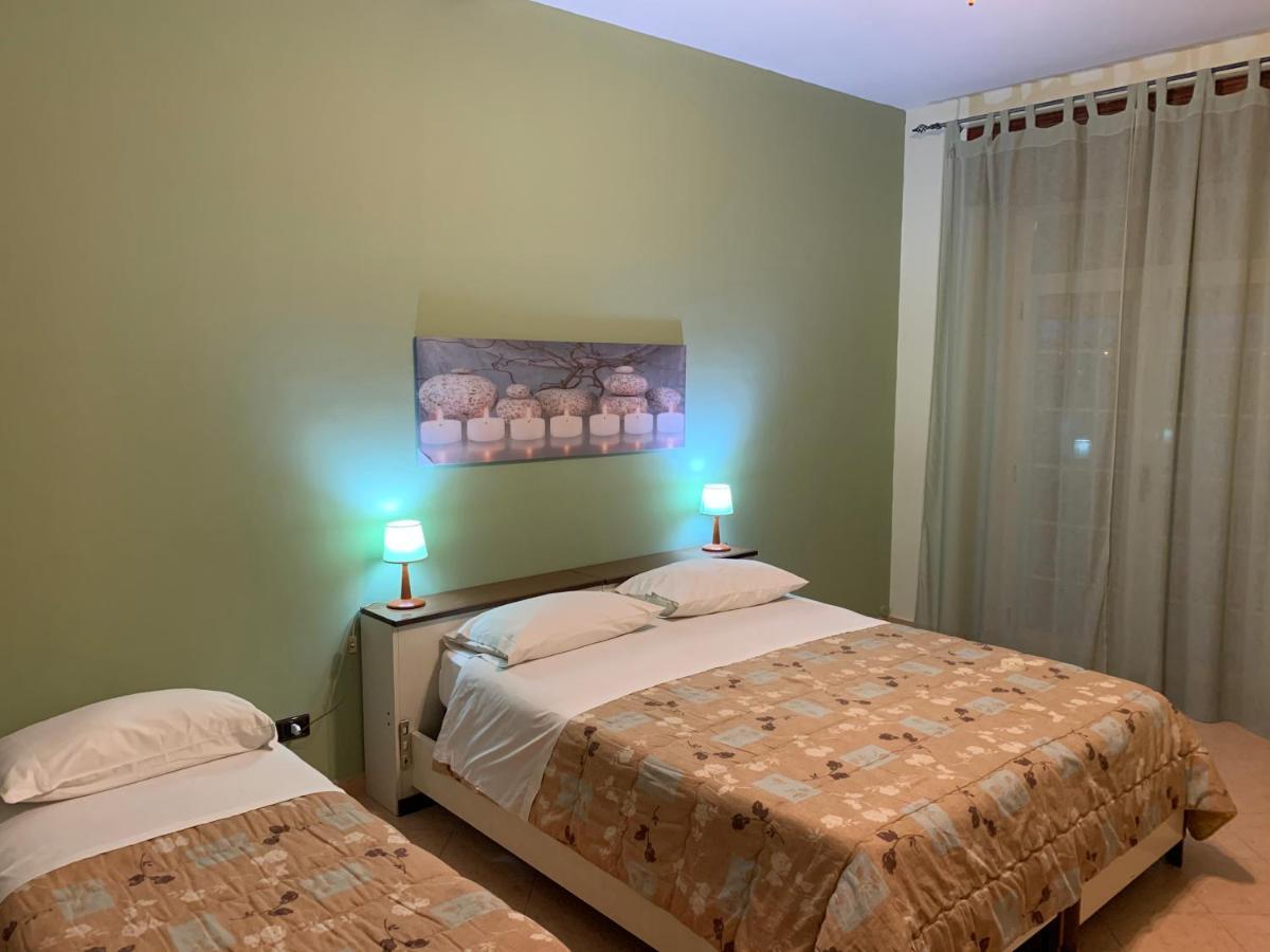 Hotel Del Lago Telese Terme Екстер'єр фото