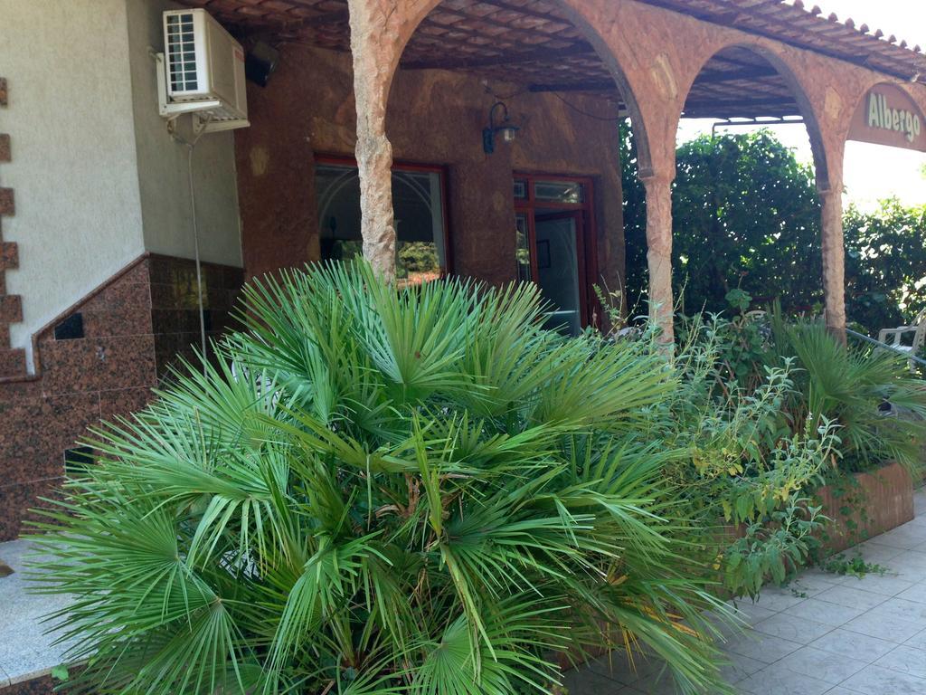 Hotel Del Lago Telese Terme Екстер'єр фото