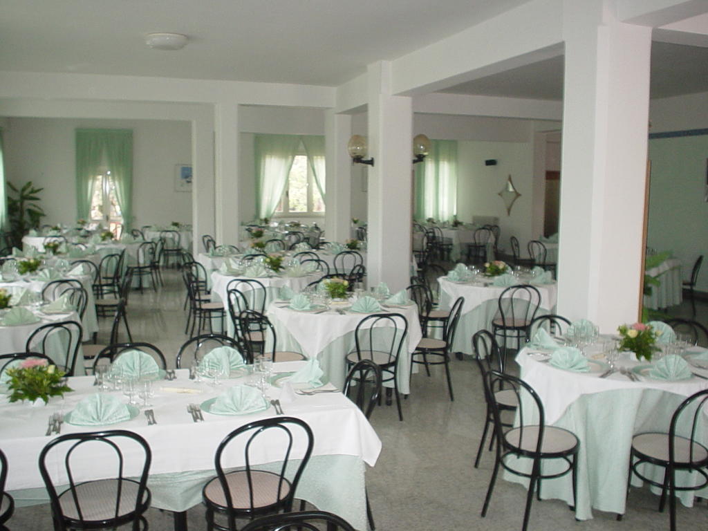 Hotel Del Lago Telese Terme Екстер'єр фото